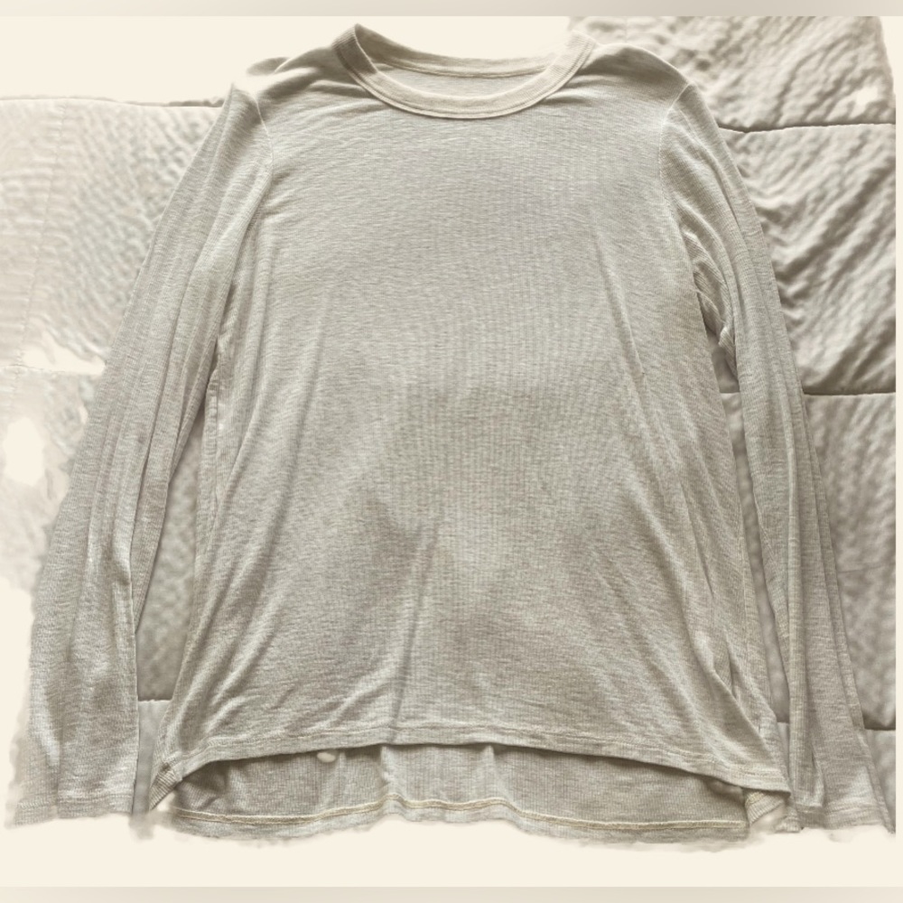 Layering Oatmeal Cream Long Sleeve